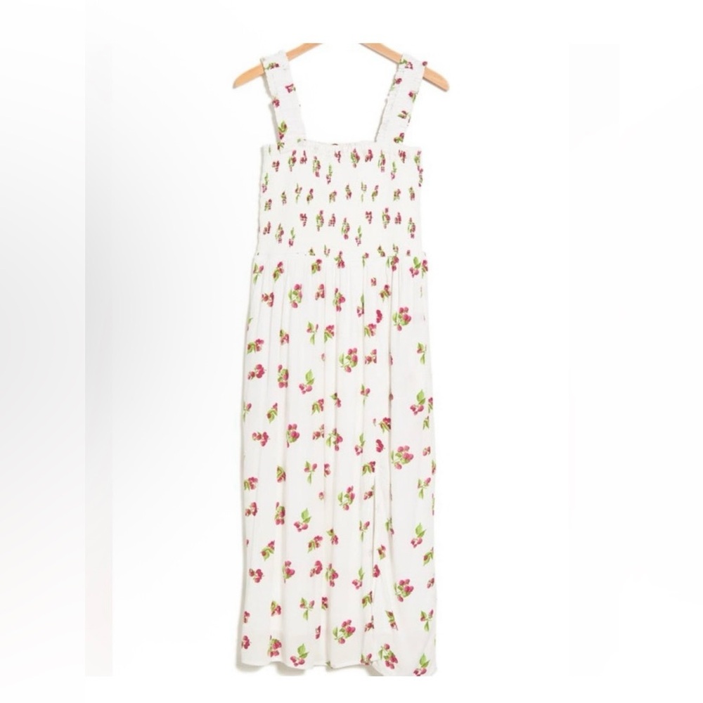 Wayf Raspberry All Over Print White Maxi Dress Floral Accents